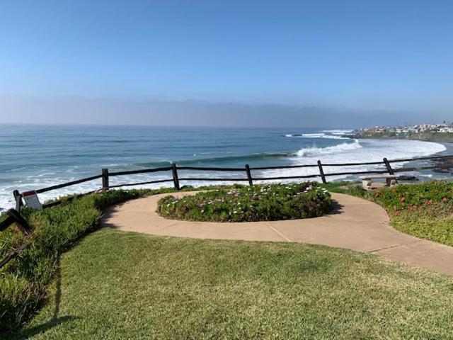 Beachfront Condo W Pools Steps To Beach & Mins To Dt Rosarito Exterior photo