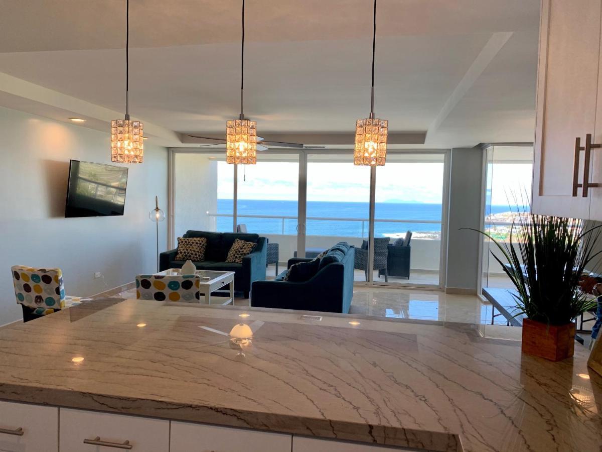 Beachfront Condo W Pools Steps To Beach & Mins To Dt Rosarito Exterior photo