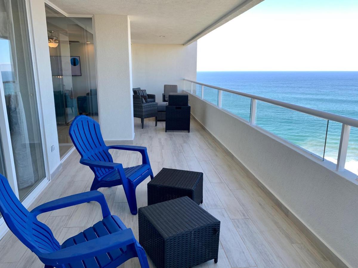 Beachfront Condo W Pools Steps To Beach & Mins To Dt Rosarito Exterior photo